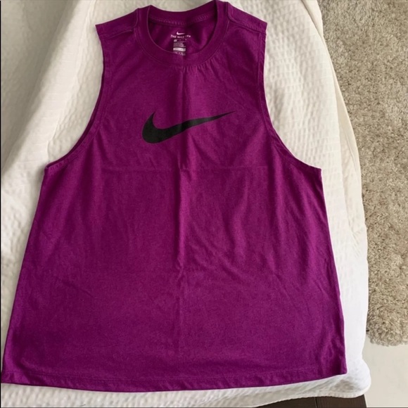 Nike Tops - Nike tank DriFit RUN NON STOP